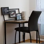 Bright 2-bedroom With Bathtub, Remote Work By Renters *