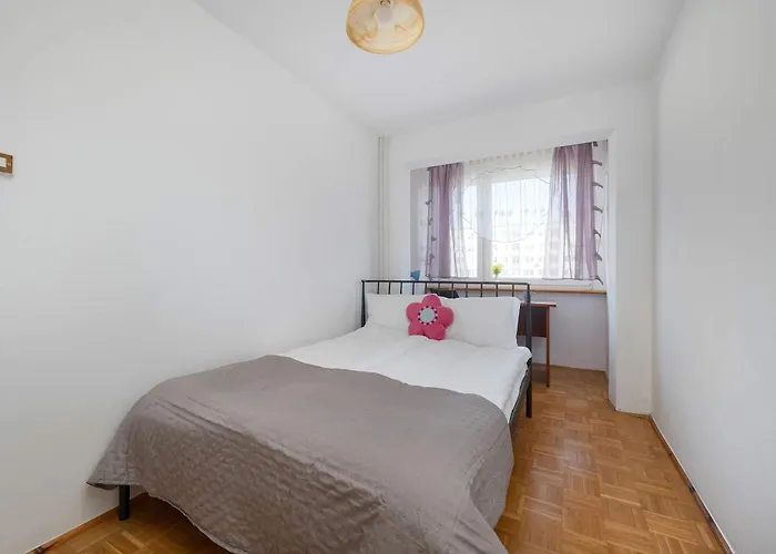 Bright 2-bedroom With Bathtub, Remote Work By Renters *